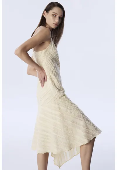 Rochie texturata si asimetrica cu bretele inguste - Galben vanilie