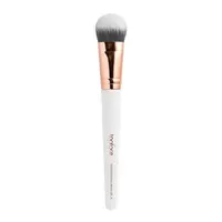 Top Face Pensula Oblica pentru Fond de Ten F06