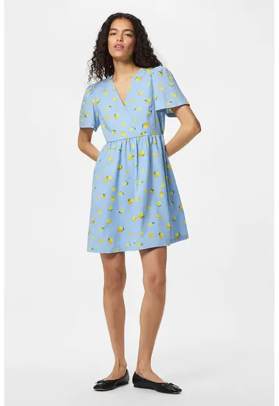 Rochie cu decolteu in V si model cu fructe - Albastru pastel