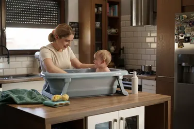 Cadita pliabila cu dop de scurgere si termometru Tega Baby Dove Grey