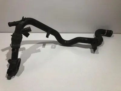 Furtun apa cu distribuitor si corp termostat 8k0121101p Audi A4 (2007-2011) [8K2, B8] 180 benzina CGI