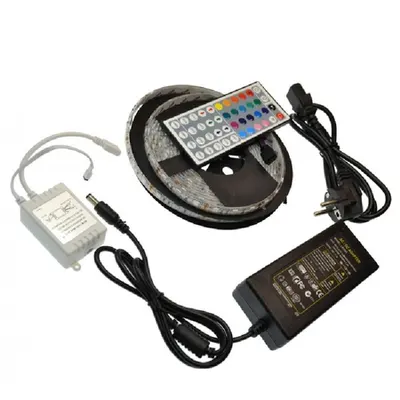 Set Banda Led 5m cu telecomanda 14.7 W/m 5 m 840 lm/m