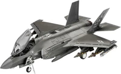 Model asamblat Revell Militar: Luptător Lockheed Martin F-35 A Lightning II