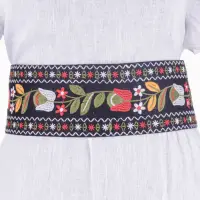 Brau traditional romanesc cu broderie floarala multicolora