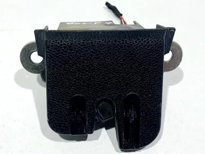 Broasca capota spate 5G0827505D Volkswagen Golf 7 facelift (2017-2020)