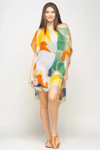 Rochie de plaja tip poncho cu model abstract in nuante de portocaliu, galben si verde, vascoza