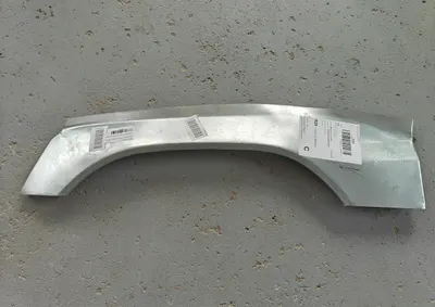 Segment aripa Stanga potrivit MITSUBISHI PAJERO PININ I 1999-2007 - (partea de sus)