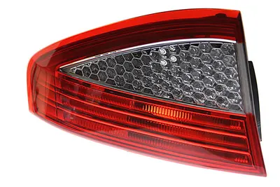 Stop tripla lampa spate stanga potrivit FORD MONDEO LIMUZINA 2007-2010 - ( exterior )