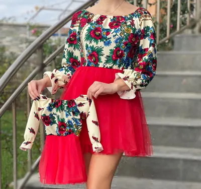Rochita fetite stilizata traditional cu tulle 4