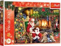 Puzzle Trefl din 200 piese - Moș Crăciun lângă șemineu