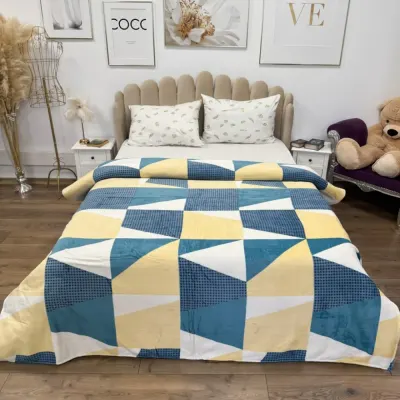 Patura Super Soft Cocolino, 200x230 cm – Rasfat absolut in zilele reci, Galben, Verde, forme geometrice