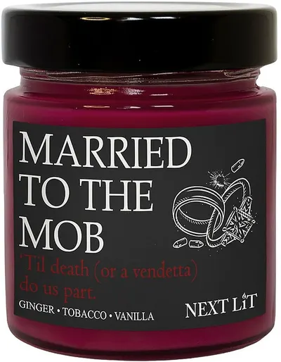 Lumânare parfumată Next Lit Burning Tropes - Married to the Mob, 180 g