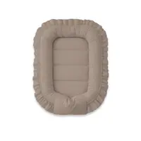 Cosulet bebelus, MimiNu, Pentru dormit, Baby Nest 55 x 75 cm, Cu Volanase, Husa 100% bumbac, Din bumbac certificat Oeko Tex Standard 100, Colectia Royal, Mocha