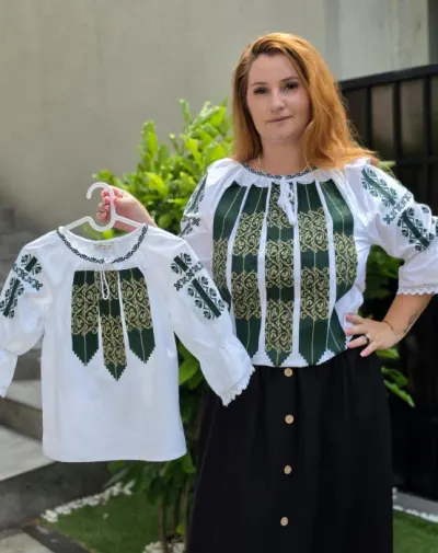 Set Traditional IE Mama IE fiica Roxi