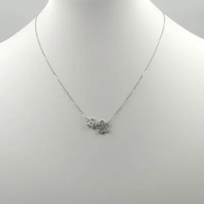 Set colier cu lant din argint 925 si pandant floricele cu pietre fine din cubic zirconia alb