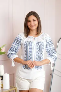 Bluza tip ie alba cu motiv geometric albastru Vera 09