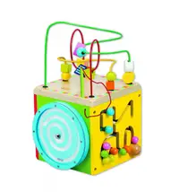 Cub didactic din lemn colorat Clasic World