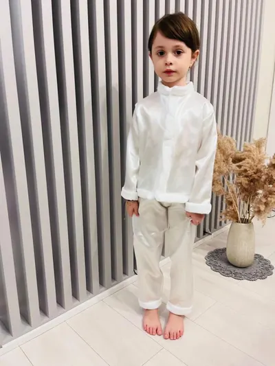 Costum cu tematica Om de zapada