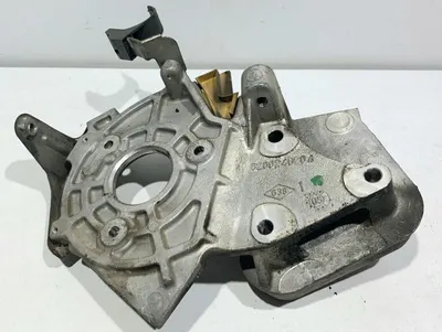 Suport pompa inalta 8200240204 Renault Megane 2 (2003-2008) 1.9 DDIS F9Q euro 4