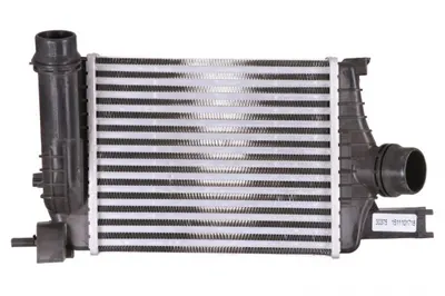Intercooler Dacia Duster; Renault Captur I, Clio Iv 0.9 1.2 1.5d Dupa 2012
