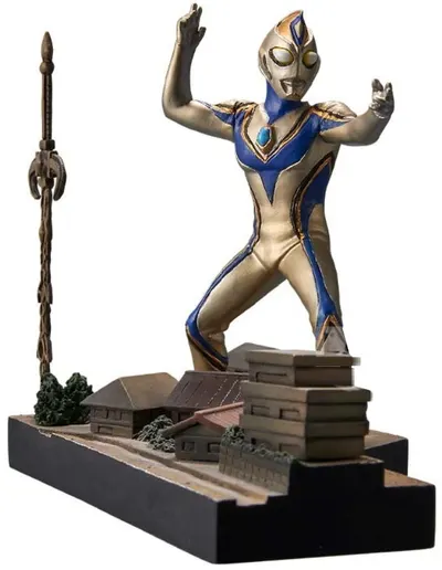 Statuetă Banpresto Television: Ultraman - Fake Ultraman Dyna (Ver. B) (Special Effects Tokusatsu Stagement), 5 cm