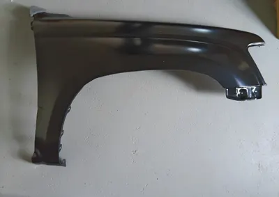 Aripa Dreapta potrivit TOYOTA HILUX VI 1997-2005 Resigilat - (4x4 numai)