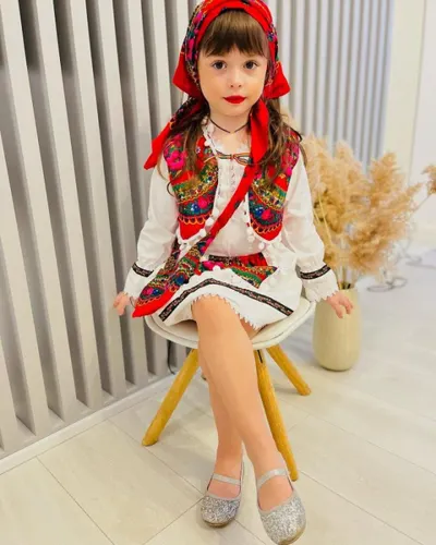 Costum Traditional Fetite 0-12 luni