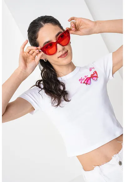 Tricou crop cu imprimeu logo - Alb optic