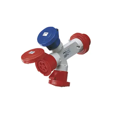 Adaptor Industrial Ip67 32a 400v Intrare Fisa 3p+n+e Iesire 1 Priza 2p