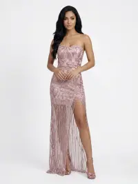 Rochie eleganta din broderie pretioasa