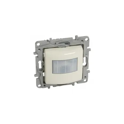 Automatic switch Niloé - IR - 180° - range 8 m - 2-wire cuout neutral - ivory