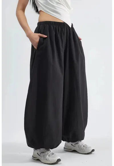 Pantaloni - Negru - Talie elastica - Buzunare