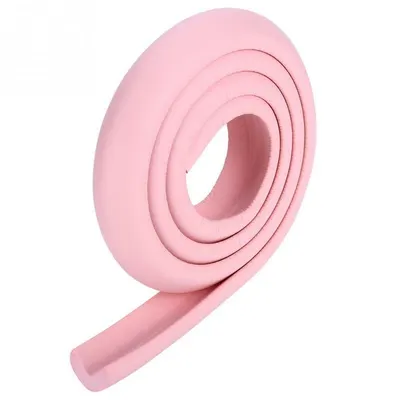 Rola protectie multifunctionala pentru margini si muchii Cangaroo Soft Guard Roz din spuma autoadeziva 2m,utilizare pe blaturi, mese, dulapuri, scari, mobilier