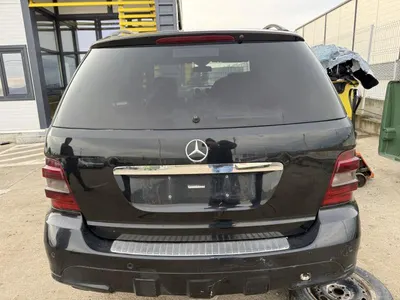 Haion cu luneta culoare 197 - negru obsidian Mercedes ML (2009-2011)[w164] facelift