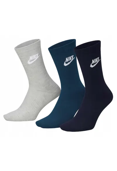 Set Sosete Barbati DX5025 Marime 42 46 Tehnologie Dri Fit Ce Asigura Uscare Si Confort Premium Material Moale Elastic Calcaie Si Varfuri Intarite Pentru Durabilitate Banda Elastica Cu Suport Pentru Arc Multicolor 3 Perechi