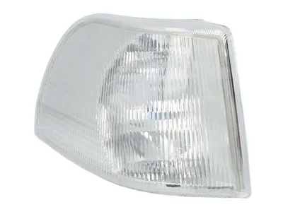 Semnalizator fata Dreapta (alb) potrivit VOLVO C70 I, C70 II, S70, V70 I 2.0-2.5D 1995-2013 1997-2000