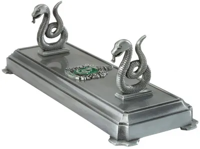 Suport pentru baghete magice The Noble Collection Harry Potter - Slytherin, 20 cm