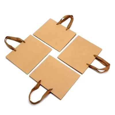 Pungi kraft dreptunghiulare cu mâner textil (set 12 buc)