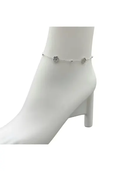 Bratara de picior argintie - flori albe sidef - 23x5cm