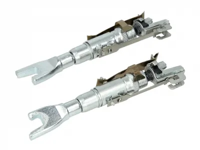 Set accesorii saboti frana Dreapta Stanga (2 buc.) potrivit FIAT PANDA, PUNTO; FORD FIESTA V, FOCUS II, FUSION 1.1-2.5 11.01