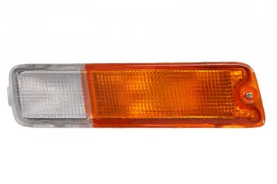 Semnalizator fata dreapta (portocaliu) MITSUBISHI L 200 1996-2005