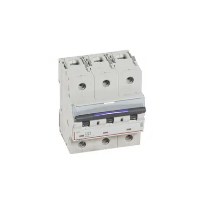 Siguranta automata - 50 kA - 3P 400 V~ - 32 A - D curba