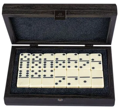 Domino Manopoulos - Culoare wenge