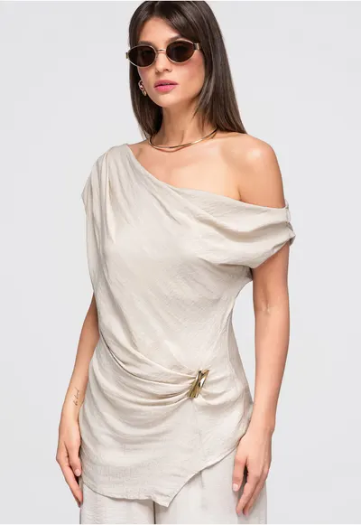 Bluza dama asimetrica cu decolteu inclinat si drapaj - lunga - fara maneci OW-TS-E0053 - Bej