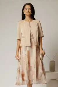 Compleu dama bej din sacou si rochie cu imprimeuri