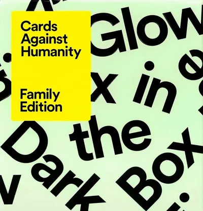 Cards Against Humanity - Family Edition: Glow In The Dark Box