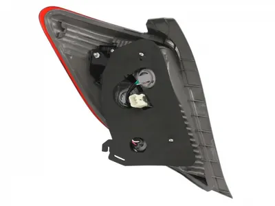 Stop tripla lampa spate dreapta (Semnalizator alb, culoare sticla: rosu) TOYOTA YARIS HATCHBACK 2010-2014