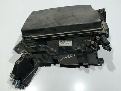 Panou / tablou sigurante 82662-02740 Toyota Corolla (2012-2018) 1.6 benzina 1ZRFAE