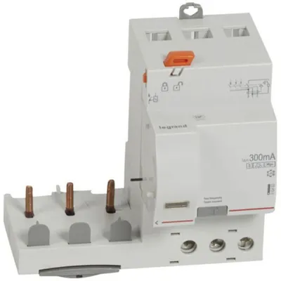Bloc dif. adaptare DX³-surub-3P-400 V~-63 de tip A Hpi-300mA selectare disjunctor 1 modul/pol
