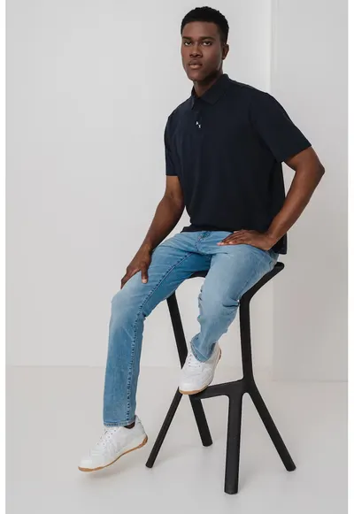 Tricou polo cu detalii cu monograma - Albastru ultramarin